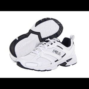 New Fila Men's Capture Running Shoe,White/Peacoat/Metallic Silver,13 M US